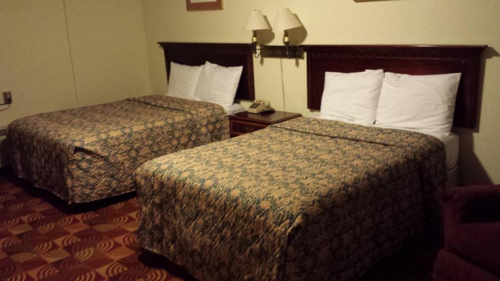 Red Carpet Inn & Suites New Cumberland Δωμάτιο φωτογραφία